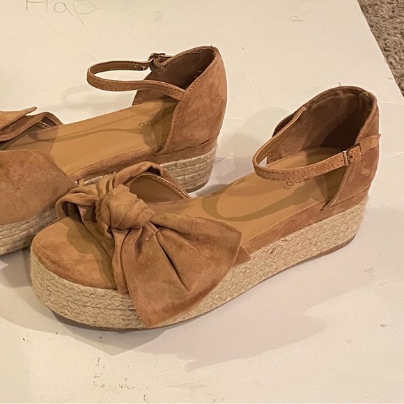 Bamboo shoes - Picture 4 of 9